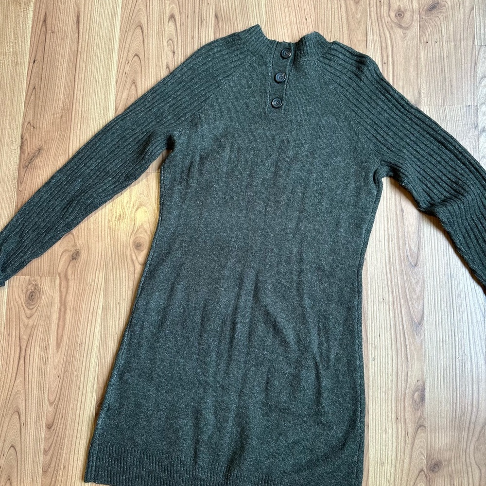 Dark Green Ribbed Sweater Dress